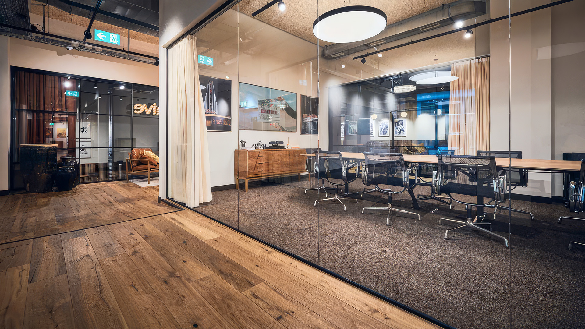 Das Foto zeigt die Büroräume in Zürich.